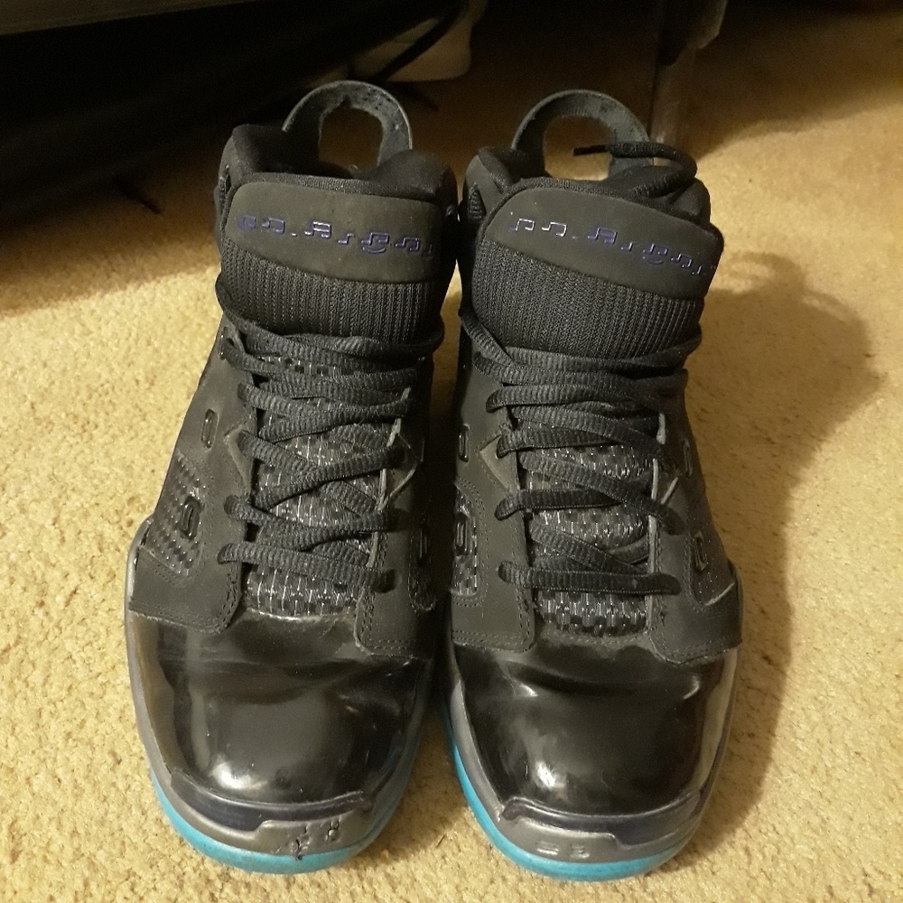 Air Jordan shoes